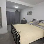 Spacious First Floor Apartment With Gorgeous Sea Views