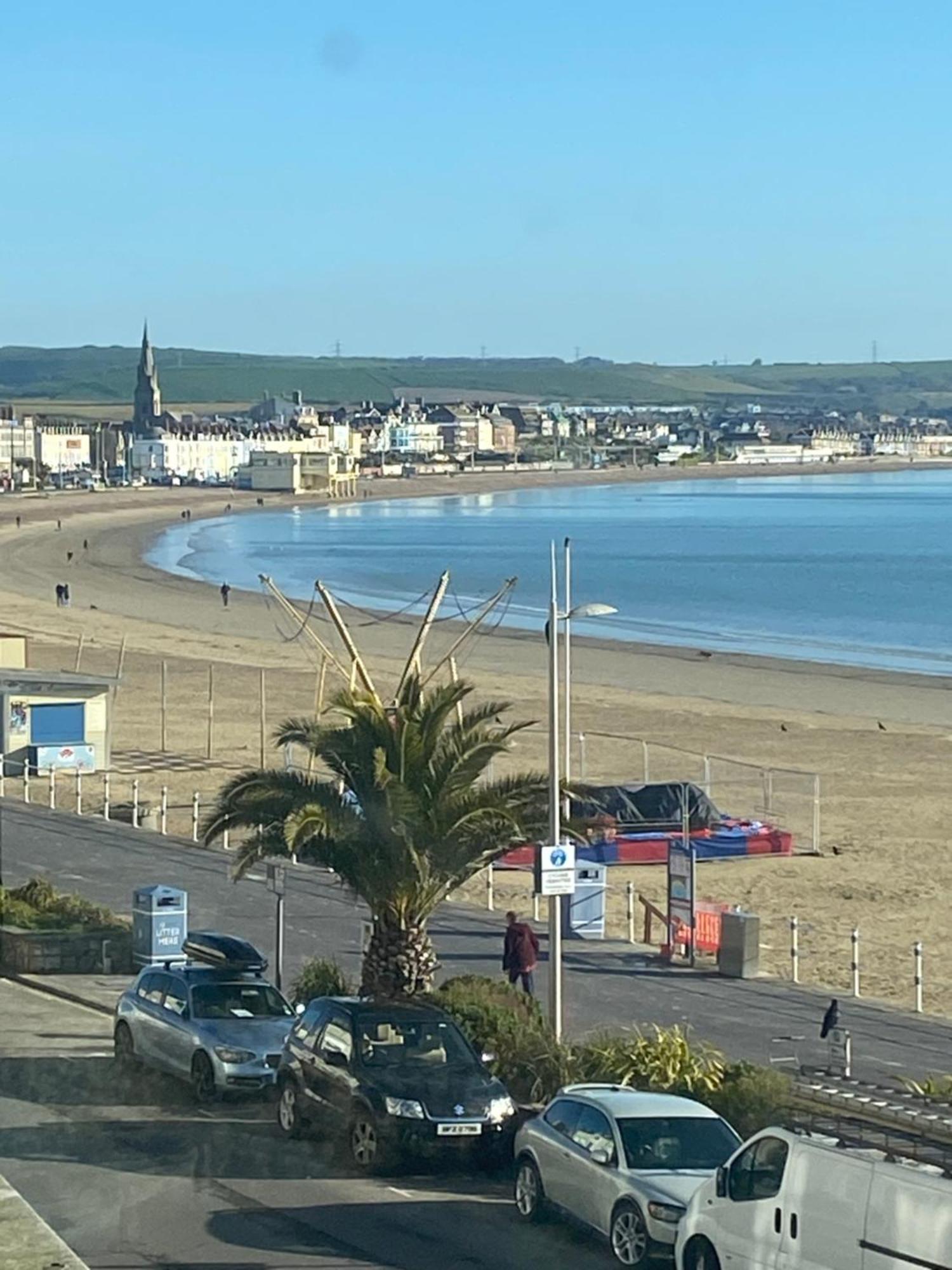Spacious First Floor With Gorgeous Sea Views * Weymouth